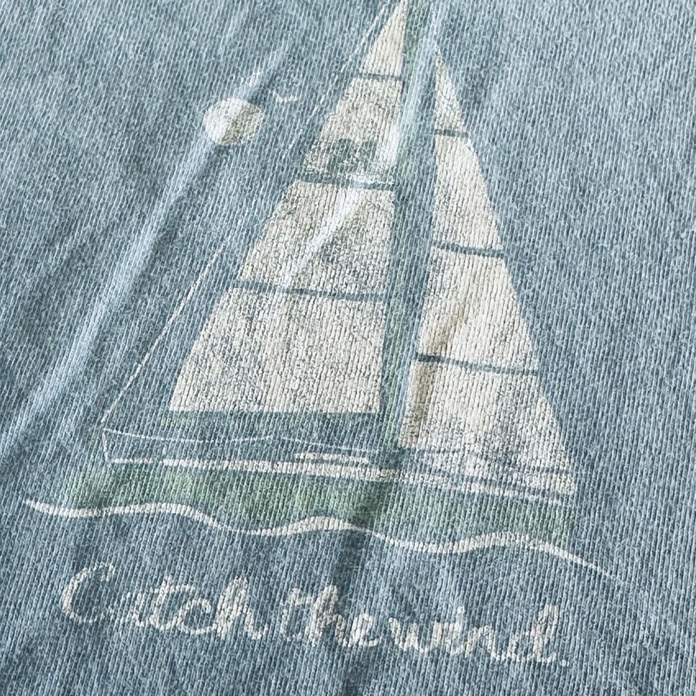 LIFE IS GOOD~Size XS~Women’s Blue T-Shirt Sailing Catch The Wind Cotton - Picture 2 of 7